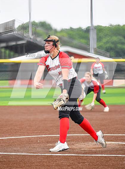 Thumbnail 1 in Burton vs Leon (UIL 2A Region IV Bi-District) photogallery.