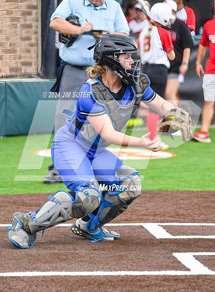 Thumbnail 2 in Burton vs Leon (UIL 2A Region IV Bi-District) photogallery.
