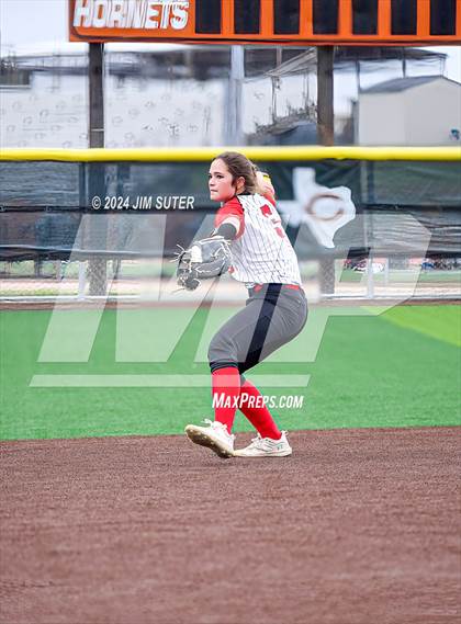 Thumbnail 1 in Burton vs Leon (UIL 2A Region IV Bi-District) photogallery.
