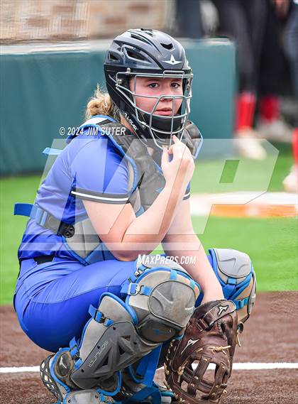 Thumbnail 1 in Burton vs Leon (UIL 2A Region IV Bi-District) photogallery.