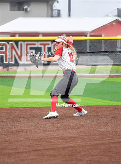 Thumbnail 1 in Burton vs Leon (UIL 2A Region IV Bi-District) photogallery.