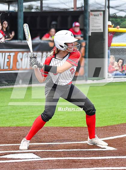 Thumbnail 1 in Burton vs Leon (UIL 2A Region IV Bi-District) photogallery.