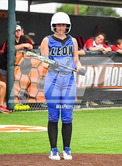 Thumbnail 3 in Burton vs Leon (UIL 2A Region IV Bi-District) photogallery.