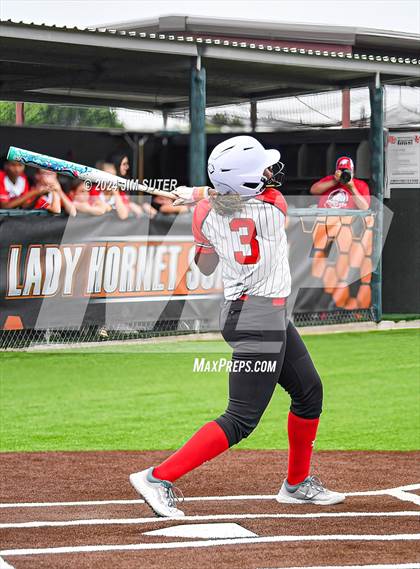 Thumbnail 2 in Burton vs Leon (UIL 2A Region IV Bi-District) photogallery.
