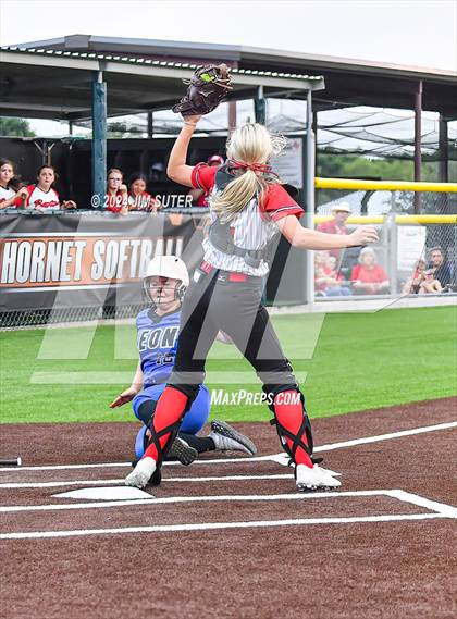 Thumbnail 3 in Burton vs Leon (UIL 2A Region IV Bi-District) photogallery.