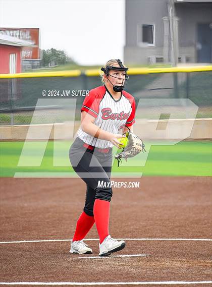 Thumbnail 1 in Burton vs Leon (UIL 2A Region IV Bi-District) photogallery.
