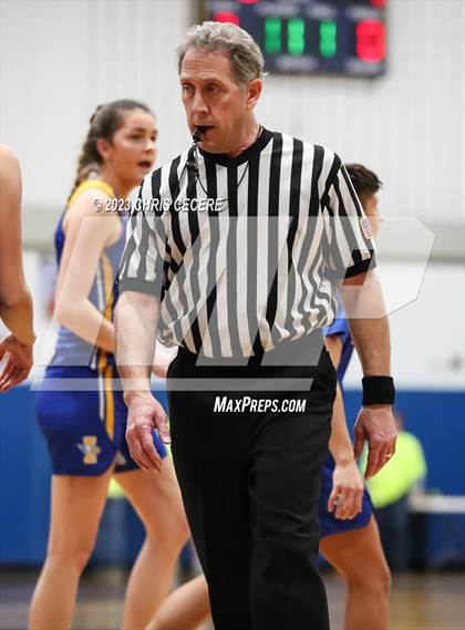 Thumbnail 2 in Canandaigua Academy vs. Irondequoit (Section 5 Class A Semifinal) photogallery.