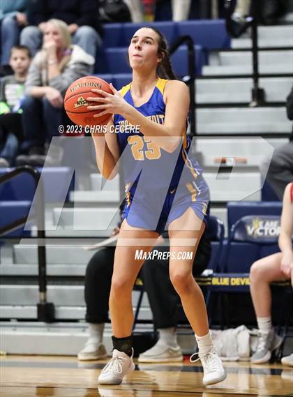 Thumbnail 2 in Canandaigua Academy vs. Irondequoit (Section 5 Class A Semifinal) photogallery.