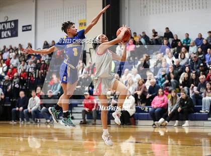 Thumbnail 2 in Canandaigua Academy vs. Irondequoit (Section 5 Class A Semifinal) photogallery.
