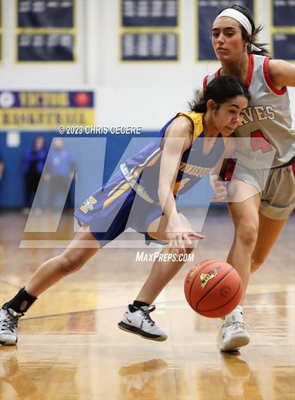 Thumbnail 2 in Canandaigua Academy vs. Irondequoit (Section 5 Class A Semifinal) photogallery.