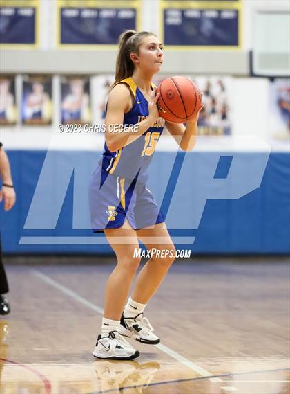 Thumbnail 2 in Canandaigua Academy vs. Irondequoit (Section 5 Class A Semifinal) photogallery.