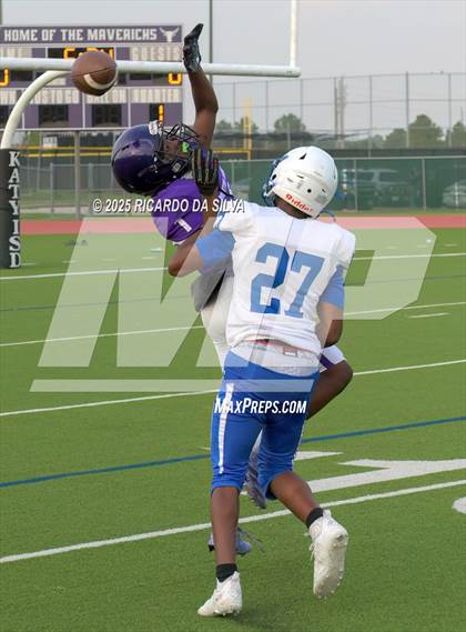 Thumbnail 2 in FR: Morton Ranch vs Katy Taylor (A Team) photogallery.