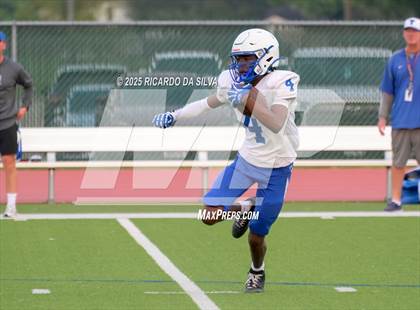 Thumbnail 3 in FR: Morton Ranch vs Katy Taylor (A Team) photogallery.