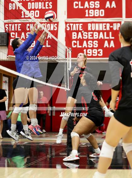 Thumbnail 1 in Fountain Hills vs Florence (The Florence VB Invitational) photogallery.