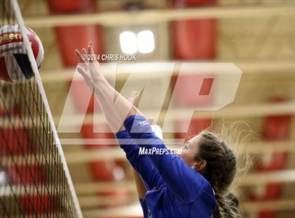 Thumbnail 1 in Fountain Hills vs Florence (The Florence VB Invitational) photogallery.
