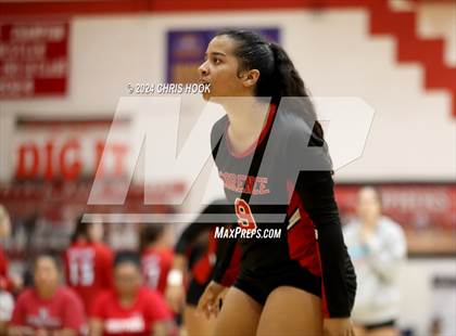 Thumbnail 2 in Fountain Hills vs Florence (The Florence VB Invitational) photogallery.