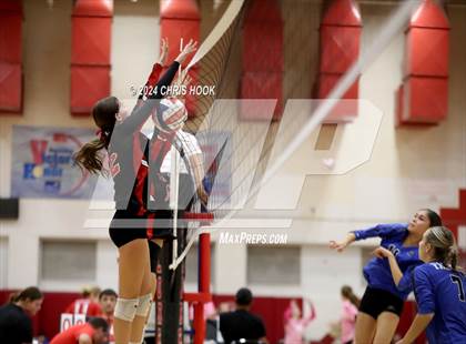 Thumbnail 3 in Fountain Hills vs Florence (The Florence VB Invitational) photogallery.