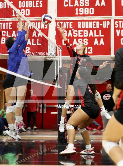 Thumbnail 2 in Fountain Hills vs Florence (The Florence VB Invitational) photogallery.