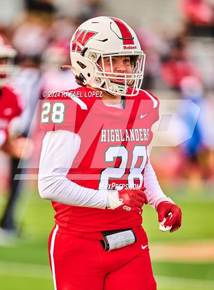 Thumbnail 1 in The Woodlands vs. Duncanville (UIL 6A D1 Football Regional) photogallery.