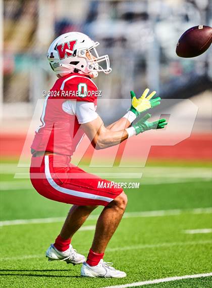 Thumbnail 2 in The Woodlands vs. Duncanville (UIL 6A D1 Football Regional) photogallery.