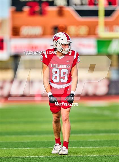 Thumbnail 3 in The Woodlands vs. Duncanville (UIL 6A D1 Football Regional) photogallery.