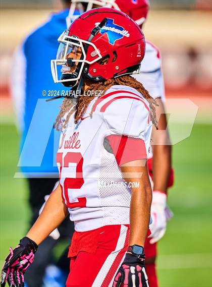 Thumbnail 1 in The Woodlands vs. Duncanville (UIL 6A D1 Football Regional) photogallery.