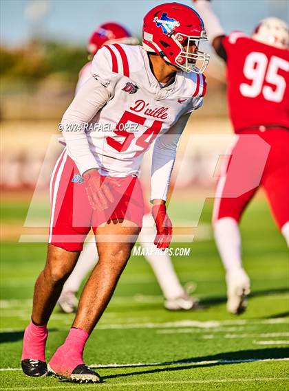 Thumbnail 2 in The Woodlands vs. Duncanville (UIL 6A D1 Football Regional) photogallery.