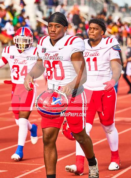 Thumbnail 1 in The Woodlands vs. Duncanville (UIL 6A D1 Football Regional) photogallery.