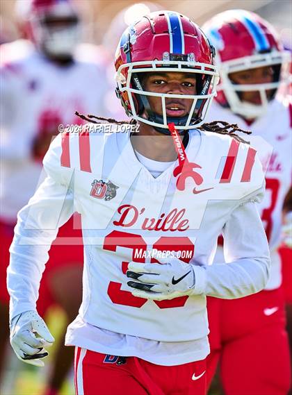 Thumbnail 3 in The Woodlands vs. Duncanville (UIL 6A D1 Football Regional) photogallery.