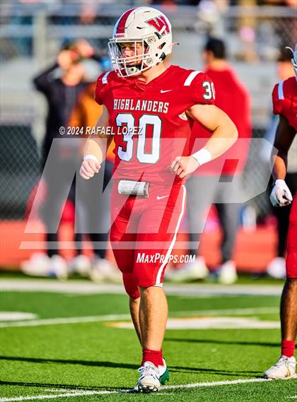 Thumbnail 1 in The Woodlands vs. Duncanville (UIL 6A D1 Football Regional) photogallery.