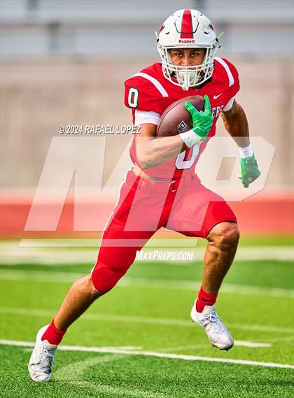 Thumbnail 2 in The Woodlands vs. Duncanville (UIL 6A D1 Football Regional) photogallery.