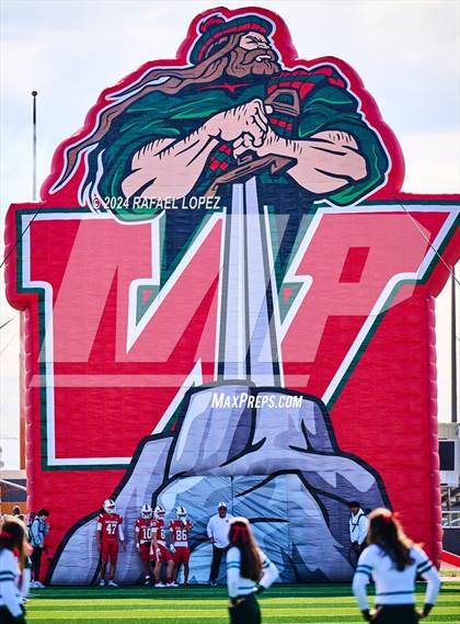 Thumbnail 3 in The Woodlands vs. Duncanville (UIL 6A D1 Football Regional) photogallery.