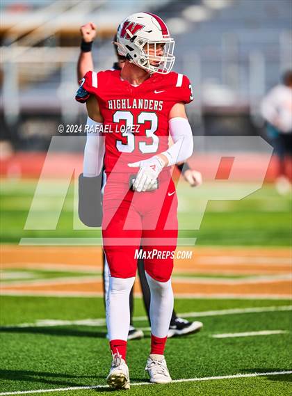 Thumbnail 2 in The Woodlands vs. Duncanville (UIL 6A D1 Football Regional) photogallery.