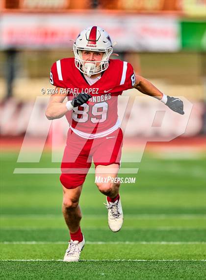 Thumbnail 2 in The Woodlands vs. Duncanville (UIL 6A D1 Football Regional) photogallery.