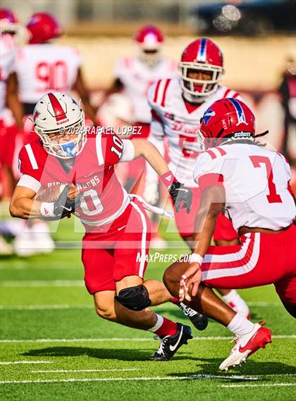 Thumbnail 1 in The Woodlands vs. Duncanville (UIL 6A D1 Football Regional) photogallery.