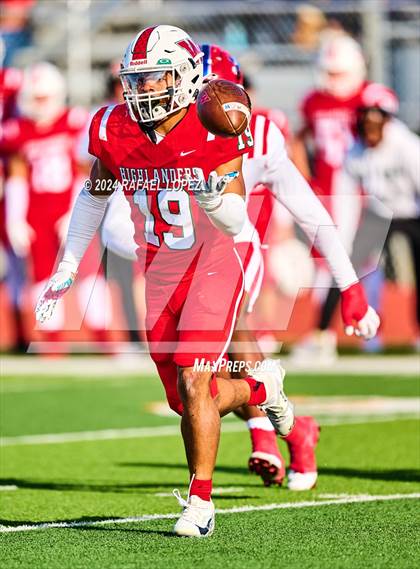 Thumbnail 1 in The Woodlands vs. Duncanville (UIL 6A D1 Football Regional) photogallery.