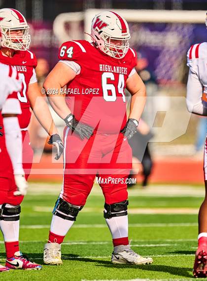 Thumbnail 2 in The Woodlands vs. Duncanville (UIL 6A D1 Football Regional) photogallery.