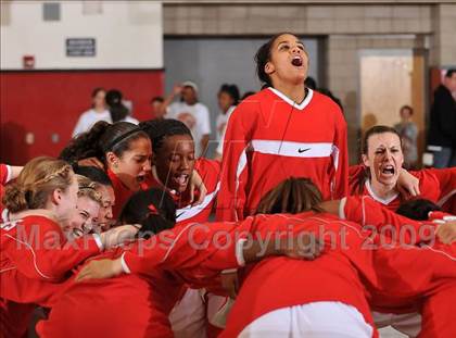 Thumbnail 2 in Beverly Hills vs. Mater Dei (CIF SS D2A Final) photogallery.