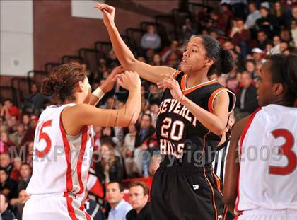 Thumbnail 2 in Beverly Hills vs. Mater Dei (CIF SS D2A Final) photogallery.