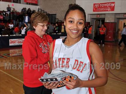 Thumbnail 1 in Beverly Hills vs. Mater Dei (CIF SS D2A Final) photogallery.