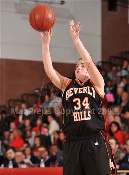 Thumbnail 1 in Beverly Hills vs. Mater Dei (CIF SS D2A Final) photogallery.