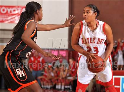 Thumbnail 1 in Beverly Hills vs. Mater Dei (CIF SS D2A Final) photogallery.
