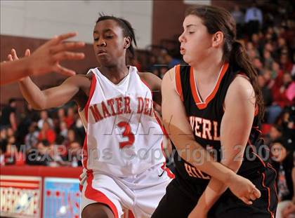 Thumbnail 2 in Beverly Hills vs. Mater Dei (CIF SS D2A Final) photogallery.