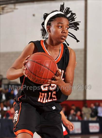 Thumbnail 2 in Beverly Hills vs. Mater Dei (CIF SS D2A Final) photogallery.