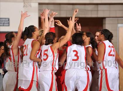 Thumbnail 3 in Beverly Hills vs. Mater Dei (CIF SS D2A Final) photogallery.
