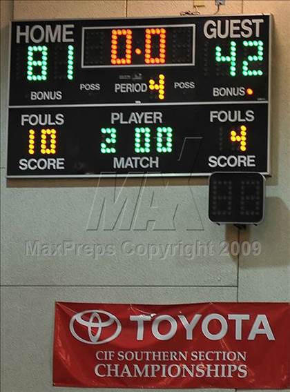 Thumbnail 1 in Beverly Hills vs. Mater Dei (CIF SS D2A Final) photogallery.