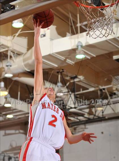 Thumbnail 1 in Beverly Hills vs. Mater Dei (CIF SS D2A Final) photogallery.