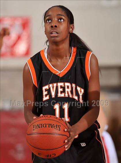 Thumbnail 3 in Beverly Hills vs. Mater Dei (CIF SS D2A Final) photogallery.