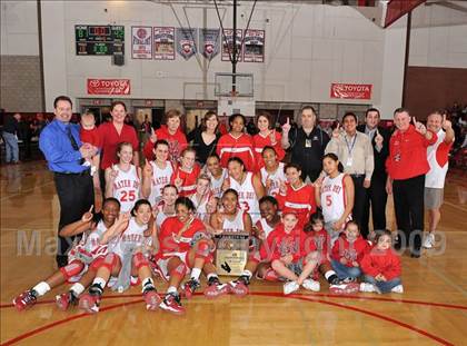Thumbnail 3 in Beverly Hills vs. Mater Dei (CIF SS D2A Final) photogallery.