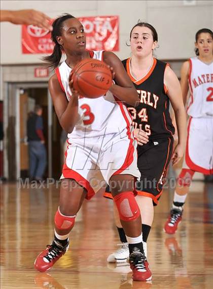 Thumbnail 2 in Beverly Hills vs. Mater Dei (CIF SS D2A Final) photogallery.